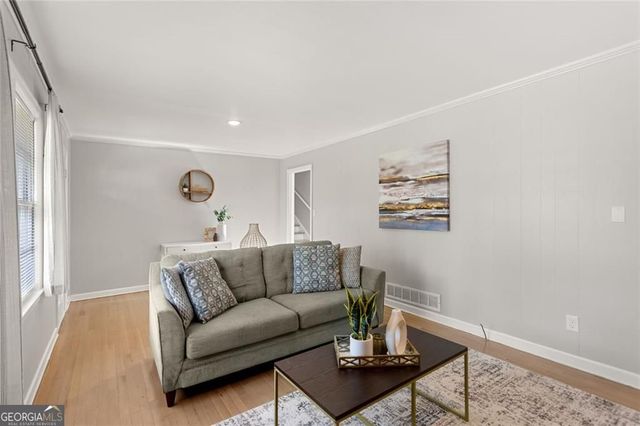 695 Carlouetta Road, Mableton, GA 30126