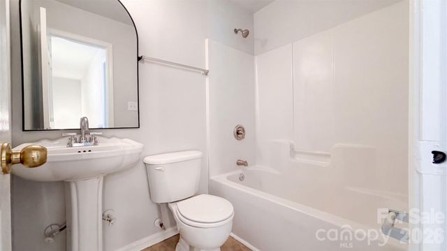6226 Dumont Lane, Charlotte, NC 28269