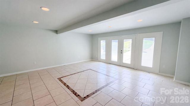 6226 Dumont Lane, Charlotte, NC 28269