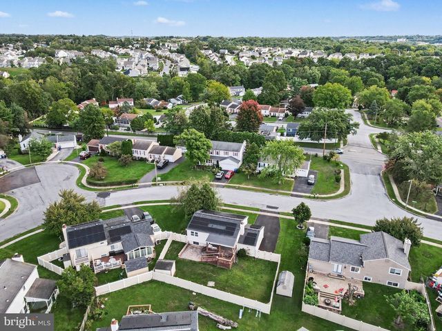 1519 WANDERING WAY, Harrisburg, PA 17110