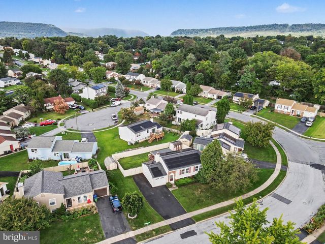 1519 WANDERING WAY, Harrisburg, PA 17110