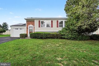 1519 WANDERING WAY, Harrisburg, PA 17110