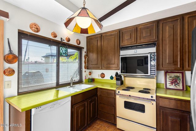 5834 N Scottsdale Road, Paradise Valley, AZ 85253