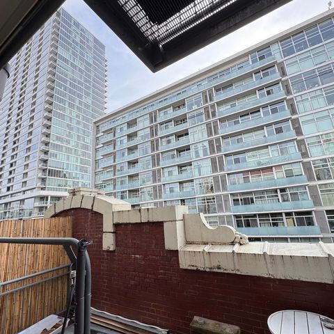 1631 S Michigan Avenue 402, Chicago, IL 60616