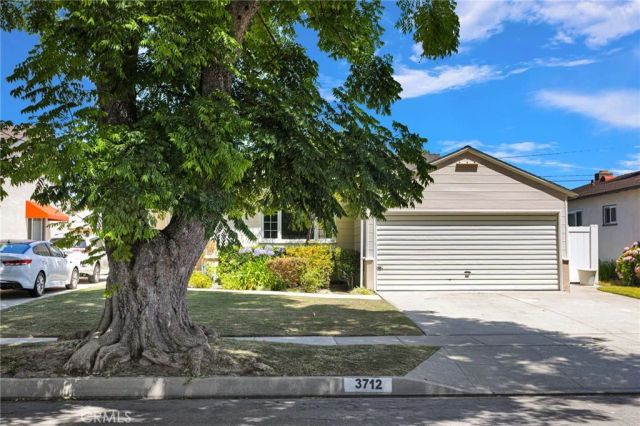 3712 Monogram, Long Beach, CA 90808