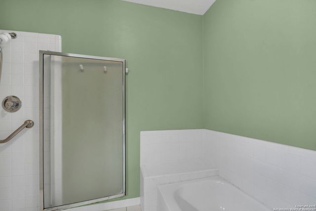 2277 S Abbey Loop, New Braunfels, TX 78130