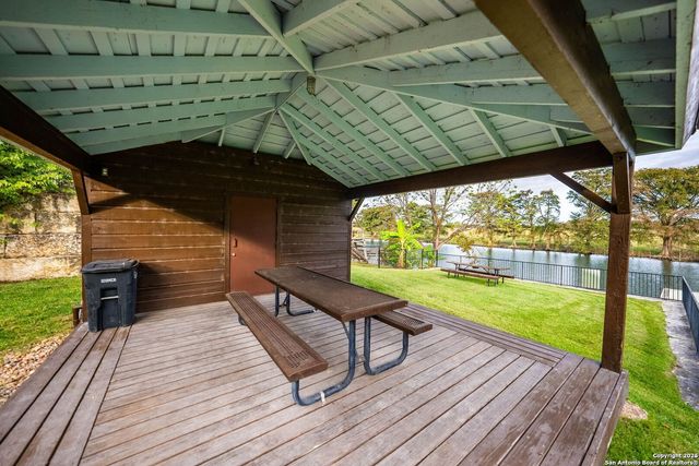 2277 S Abbey Loop, New Braunfels, TX 78130