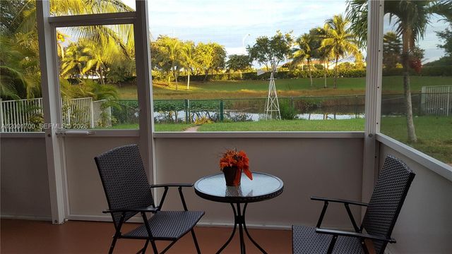 19409 NW 24th Pl, Pembroke Pines, FL 33029