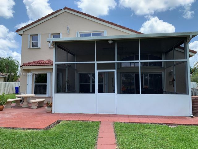19409 NW 24th Pl, Pembroke Pines, FL 33029