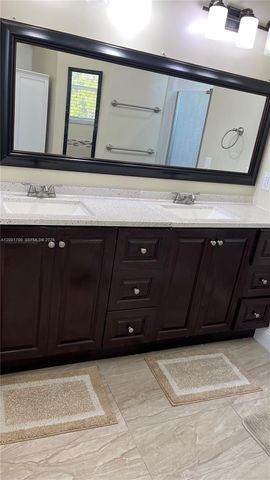 19409 NW 24th Pl, Pembroke Pines, FL 33029