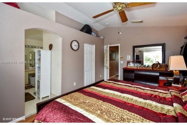 19409 NW 24th Pl, Pembroke Pines, FL 33029