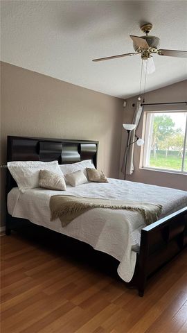 19409 NW 24th Pl, Pembroke Pines, FL 33029