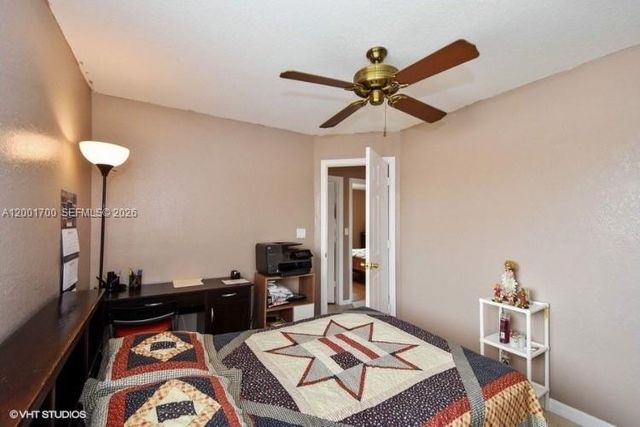 19409 NW 24th Pl, Pembroke Pines, FL 33029