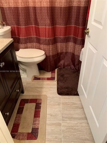 19409 NW 24th Pl, Pembroke Pines, FL 33029