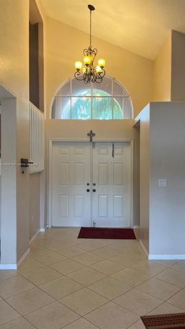 19409 NW 24th Pl, Pembroke Pines, FL 33029