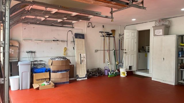 19409 NW 24th Pl, Pembroke Pines, FL 33029