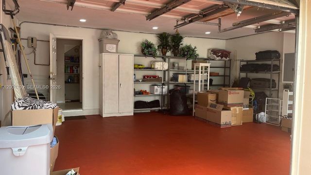 19409 NW 24th Pl, Pembroke Pines, FL 33029