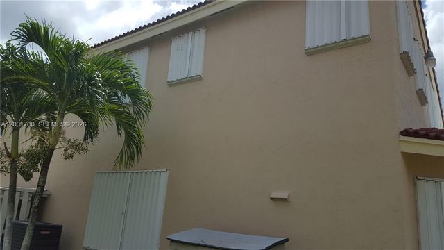 19409 NW 24th Pl, Pembroke Pines, FL 33029