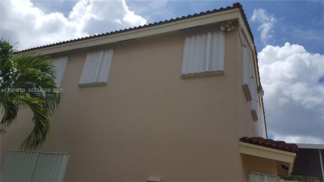 19409 NW 24th Pl, Pembroke Pines, FL 33029