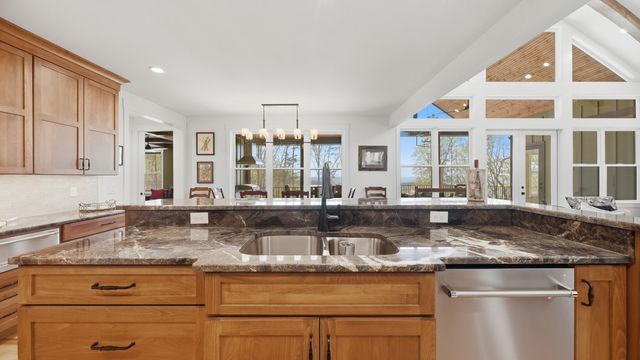 335 Serenity Way, Guild, TN 37340