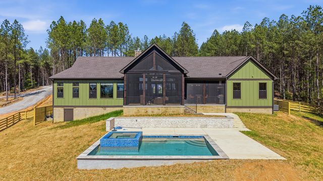 335 Serenity Way, Guild, TN 37340