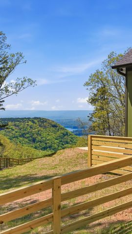 335 Serenity Way, Guild, TN 37340
