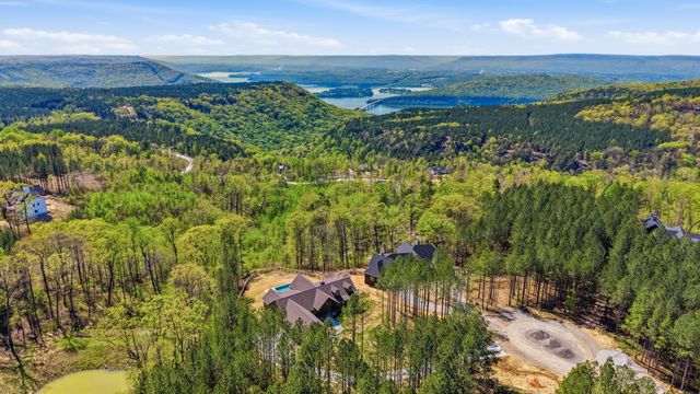 335 Serenity Way, Guild, TN 37340