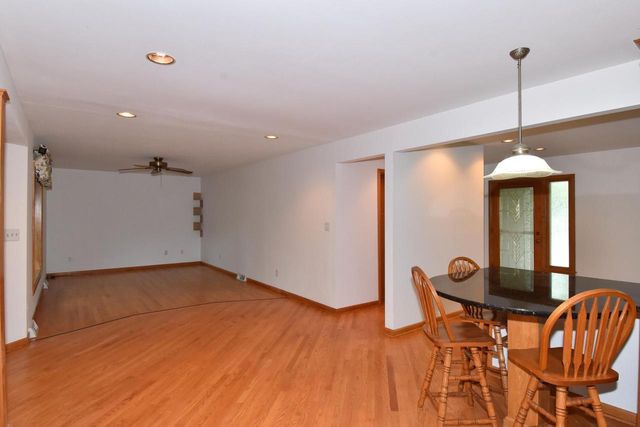 2091 E Spruce COURT, Oak Creek, WI 53154