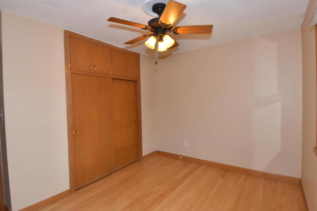 2091 E Spruce COURT, Oak Creek, WI 53154