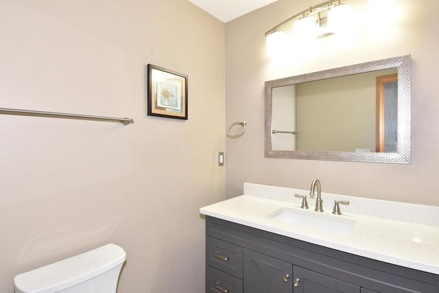 2091 E Spruce COURT, Oak Creek, WI 53154