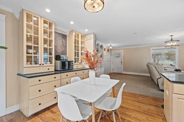 901 Hanly Lane, Frankfort, KY 40601