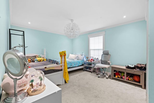 901 Hanly Lane, Frankfort, KY 40601