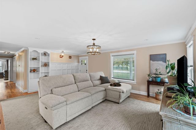 901 Hanly Lane, Frankfort, KY 40601