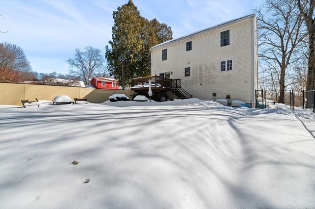 80 Dwight St, Haverhill, MA 01830