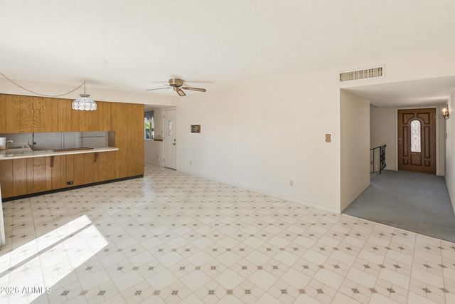 13618 N 21ST Drive, Phoenix, AZ 85029