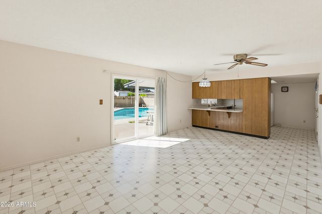 13618 N 21ST Drive, Phoenix, AZ 85029