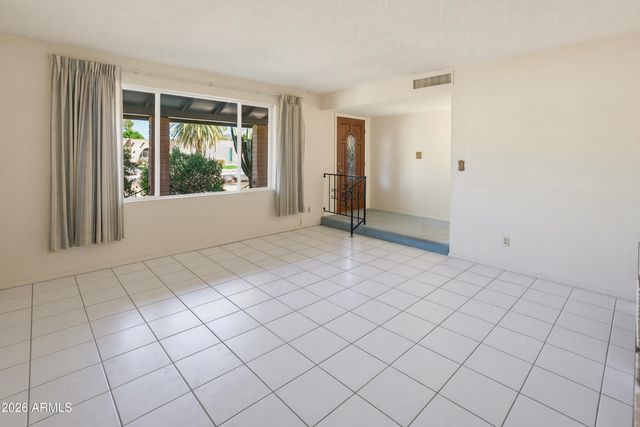 13618 N 21ST Drive, Phoenix, AZ 85029