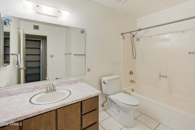 13618 N 21ST Drive, Phoenix, AZ 85029