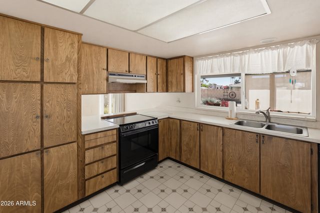 13618 N 21ST Drive, Phoenix, AZ 85029