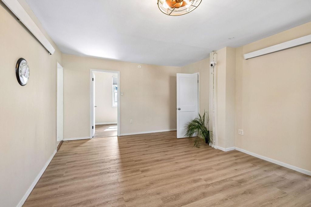 825 18th Avenue NE, Minneapolis, MN 55418 — photo 3