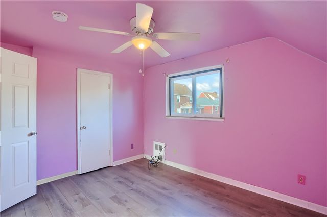 673 Miller, Clairton, PA 15025