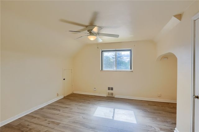 673 Miller, Clairton, PA 15025