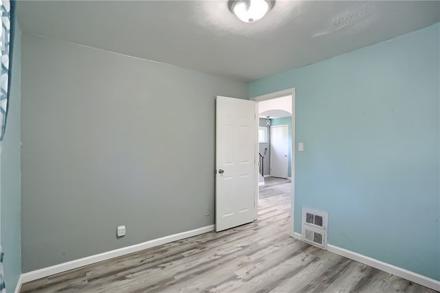 673 Miller, Clairton, PA 15025