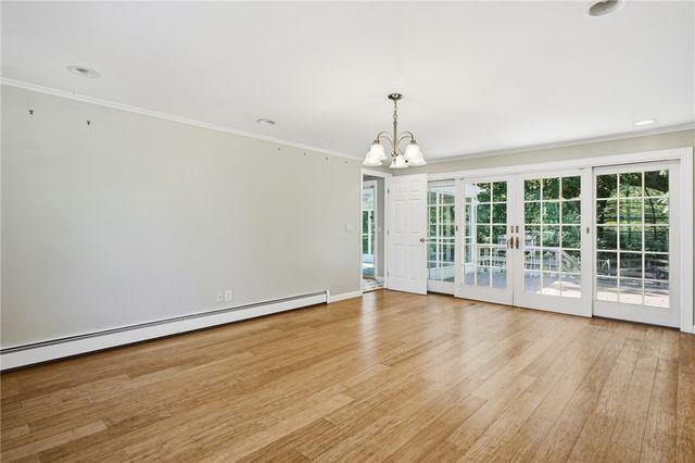 22 Carriage Drive, Lincoln, RI 02865