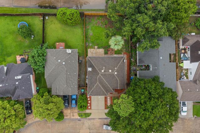 2859 Crest Park Drive, Houston, TX 77082