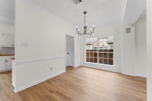 2859 Crest Park Drive, Houston, TX 77082