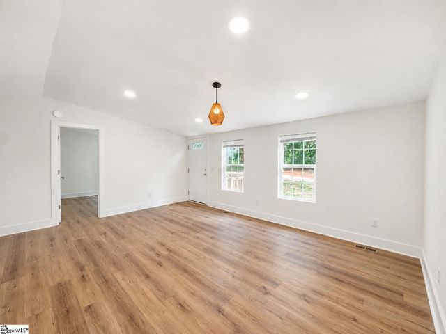 181 Woodland Road, Marietta, SC 29661