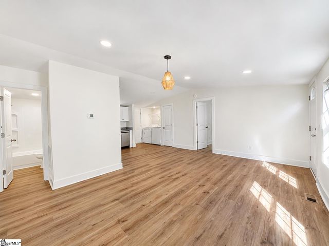 181 Woodland Road, Marietta, SC 29661