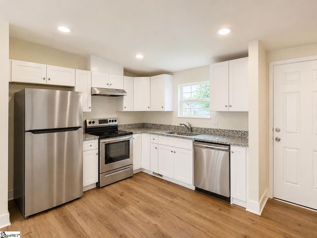 181 Woodland Road, Marietta, SC 29661
