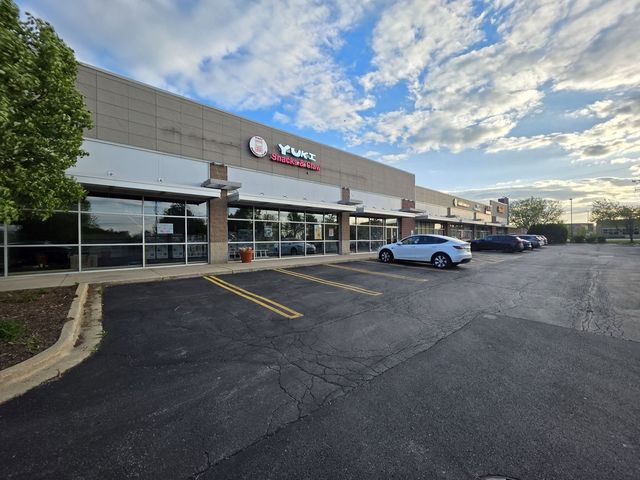 608 E North Avenue, Carol Stream, IL 60188